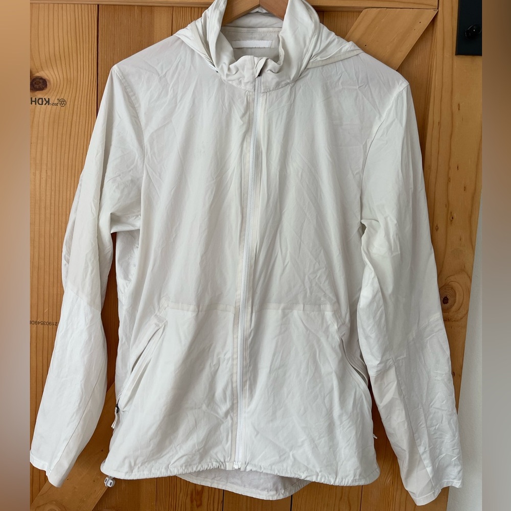 Lululemon wind breaker